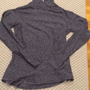 Long sleeve Lululemon top